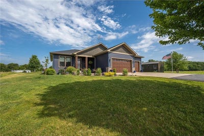 /international/us/2239-83rd-avenue-osceola-wi-110108740287/