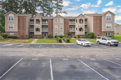 /international/us/664-10-bartons-landing-place-unit-10-fayetteville-nc-110100199662/