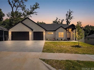 /international/us/1421-lee-street-pea-ridge-ar-110120122954/
