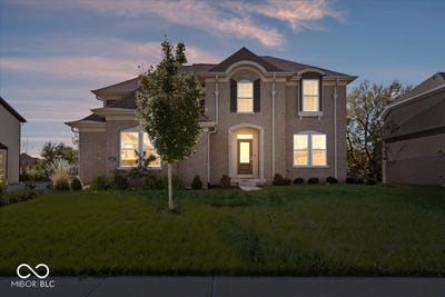 /international/us/6037-n-shallow-creek-lane-indianapolis-in-110108443613/