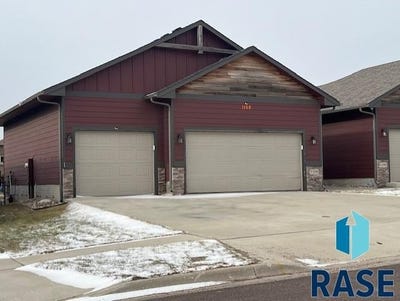 /international/us/1108-n-brennan-ct-sioux-falls-sd-110105424508/