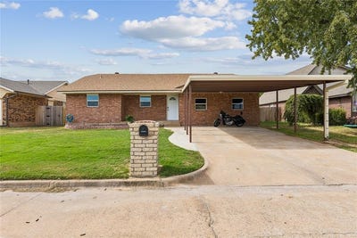 /international/us/905-crestmoor-drive-moore-ok-110120636259/