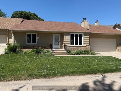 /international/us/23-saint-james-place-grand-island-ne-110108806373/