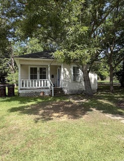 /international/us/404-cedar-street-crossett-ar-110108389130/