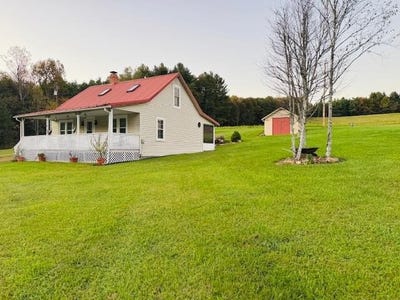 /international/us/548-hunters-ridge-rd-dugspur-va-110108796713/