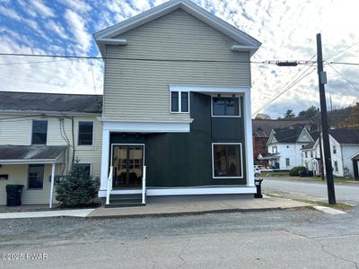 /international/us/300-keystone-street-hawley-pa-110103322467/