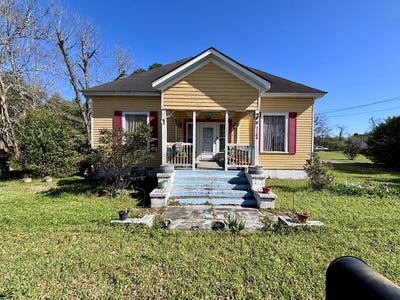 /international/us/3188-louisville-street-clio-al-110106477843/