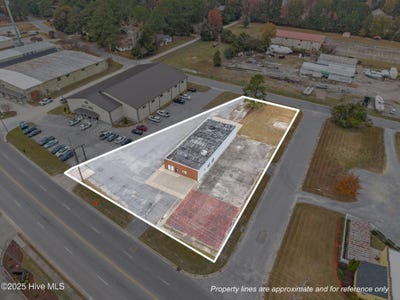 /international/us/852-w-5th-street-washington-nc-110103705743/
