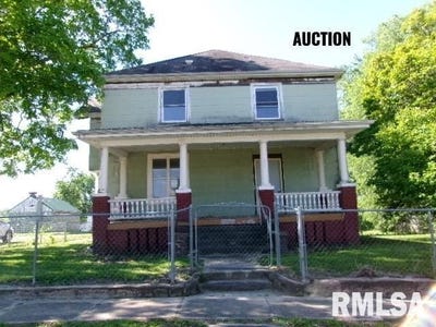 /international/us/100-w-main-street-ellisville-il-110107911492/