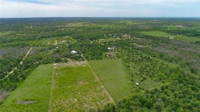 /international/us/fm-535-rd-red-rock-tx-110109331075/