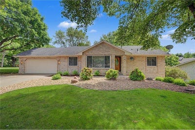 /international/us/13901-92nd-place-n-maple-grove-mn-110108571613/