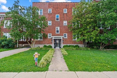 /international/us/258-east-high-street-lexington-ky-110101456705/