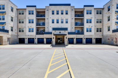 /international/us/651-n-watters-road-allen-tx-110106585652/