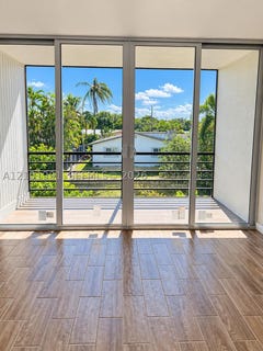 /international/us/108-royal-park-dr-oakland-park-fl-110120128201/