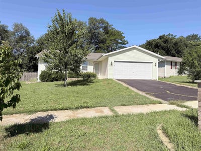 /international/us/632-larnell-lane-rockford-il-110109759812/