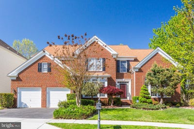 /international/us/400-long-trail-terrace-rockville-md-110098998266/
