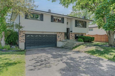 /international/us/409-marion-street-roselle-il-110108507791/
