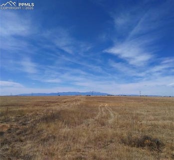 /international/us/930-awesome-view-yoder-co-110106356718/