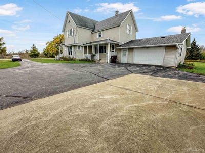 /international/us/w5352-number-34-road-carney-mi-110120085604/