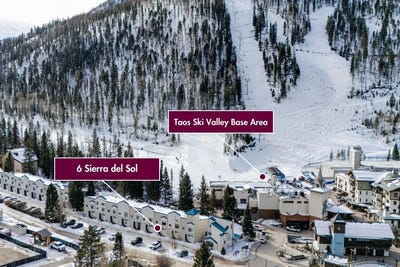 /international/us/13-thunderbird-road-taos-ski-valley-nm-110104333263/