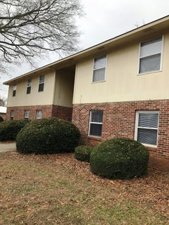 /international/us/205-kirk-lane-pendleton-sc-110106956688/
