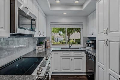 /international/us/21116-via-portola-yorba-linda-ca-110108552514/