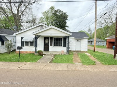 /international/us/1059-fox-street-grenada-ms-110107034677/