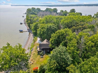 /international/us/1299-windmill-point-alburgh-vt-110101545855/?lang=id