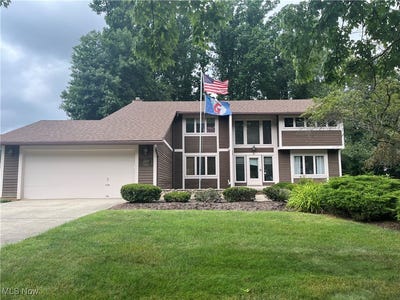 /international/us/13035-s-partridge-drive-valley-view-oh-110101069523/
