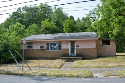 /international/us/99-heavener-avenue-elkins-wv-110100970322/