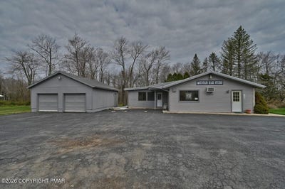 /international/us/113-ward-avenue-mount-pocono-pa-110120589202/