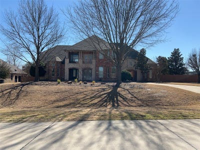 /international/us/1205-golden-gate-drive-southlake-tx-110108544533/