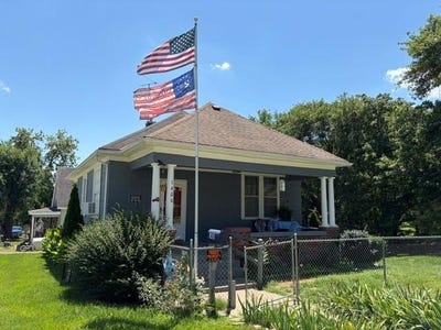/international/us/1400-santa-fe-street-atchison-ks-110108882392/