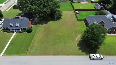 /international/us/1703-bellview-drive-athens-al-110100927104/