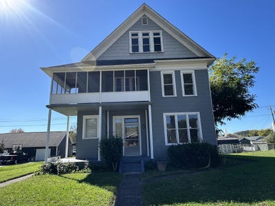 /international/us/1418-s-seventh-street-ironton-oh-110106328273/