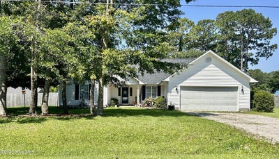 /international/us/162-water-oak-drive-newport-nc-110100848224/