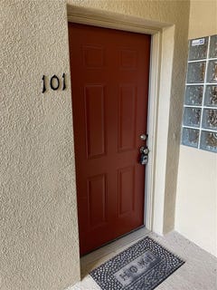 /international/us/6022-portsdale-place-riverview-fl-110101008182/
