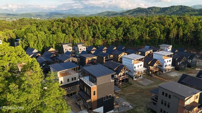 /international/us/2906-tipi-way-pigeon-forge-tn-110107882973/