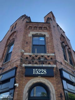 /international/us/15224-e-jefferson-avenue-grosse-pointe-park-mi-110105115063/