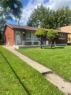 /international/us/408-18th-street-niagara-falls-ny-110120154409/