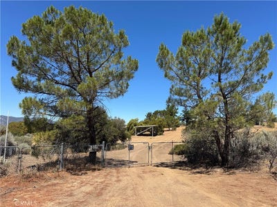 /international/us/37065-bonita-vista-road-anza-ca-110101098850/