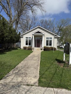 /international/us/174-e-adams-street-ionia-mi-110107395617/