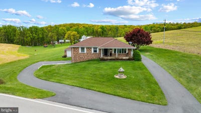 /international/us/2352-harvey-gummel-road-hampstead-md-110107508357/