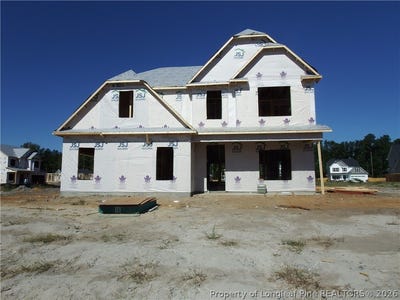 /international/us/4738-scenic-pines-drive-hope-mills-nc-110120462852/