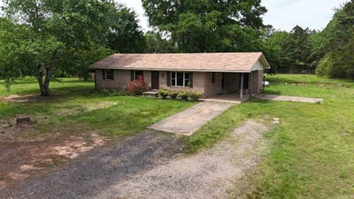 /international/us/212-polk-road-88-mena-ar-110104947395/