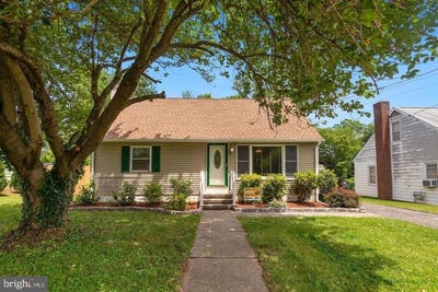 /international/us/13-spruce-avenue-bordentown-nj-110108060477/