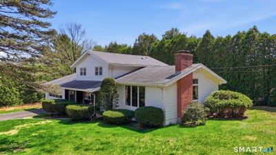 /international/us/64-lovely-street-canton-ct-110107538009/