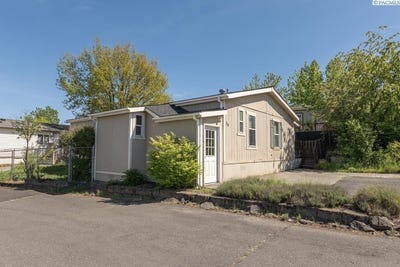 /international/us/260-nw-golden-hills-dr-50-pullman-wa-110108032750/