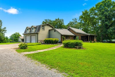 /international/us/209-county-road-576-englewood-tn-110110332886/