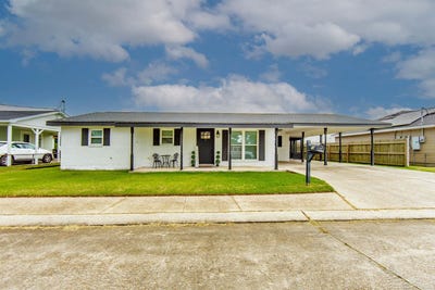 /international/us/114-leboeuf-street-houma-la-110108795815/